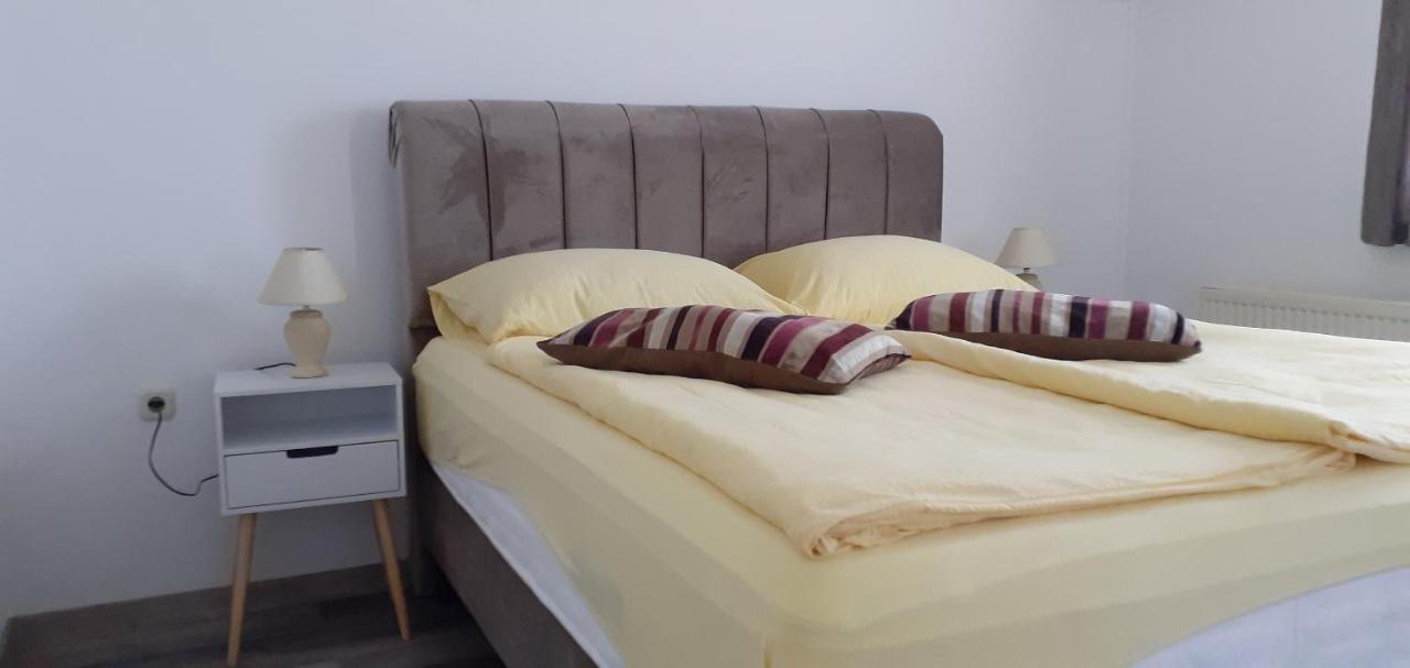 Guesthouse Sara Grabovac Kültér fotó
