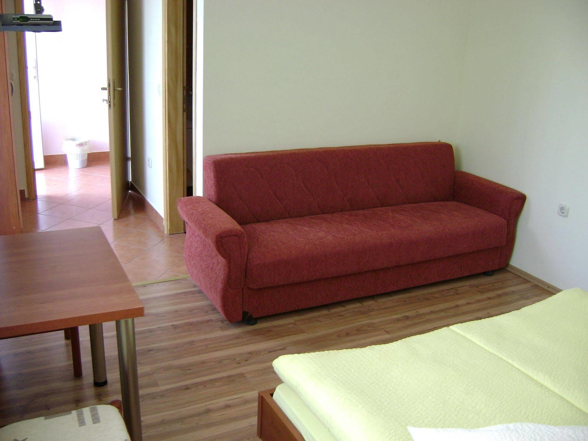 Guesthouse Sara Grabovac Kültér fotó